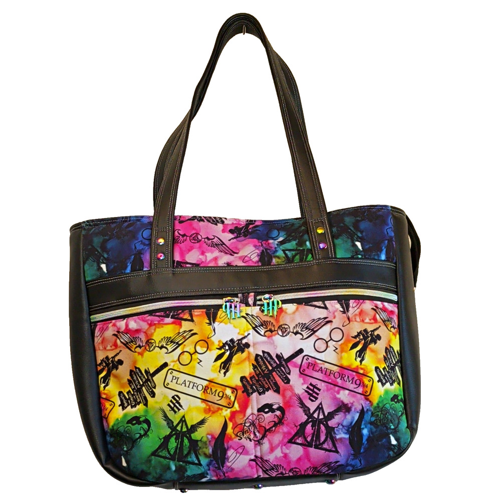 Loungefly Harry Potter Platform 9 3/4 Tie-Dye Tote Bag Hogwarts Crest Pull